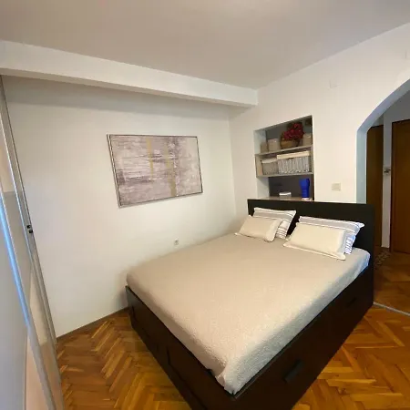 Apartman Ena, Strict Center, Sea View Abbázia