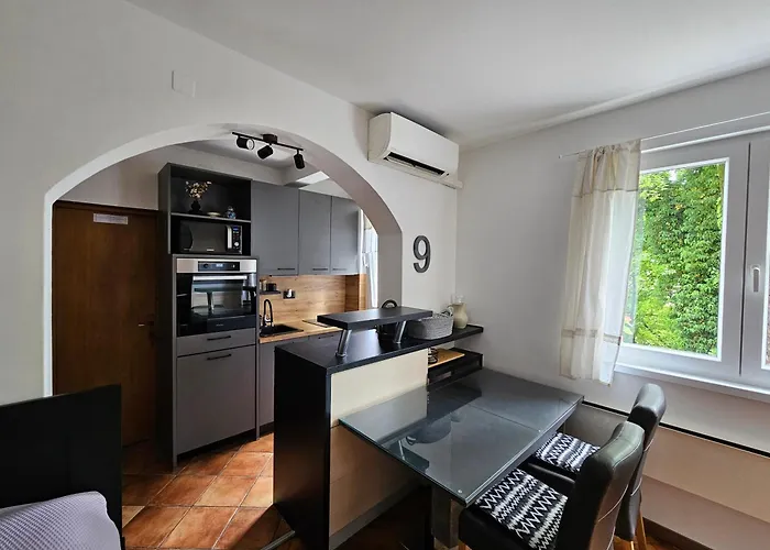 Appartement Ena, Strict Center, Sea View