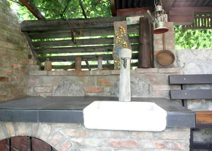 Ena, Strict Center, Sea View *