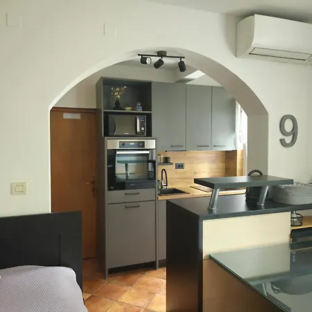 Ena, Strict Center, Sea View * Abbazia